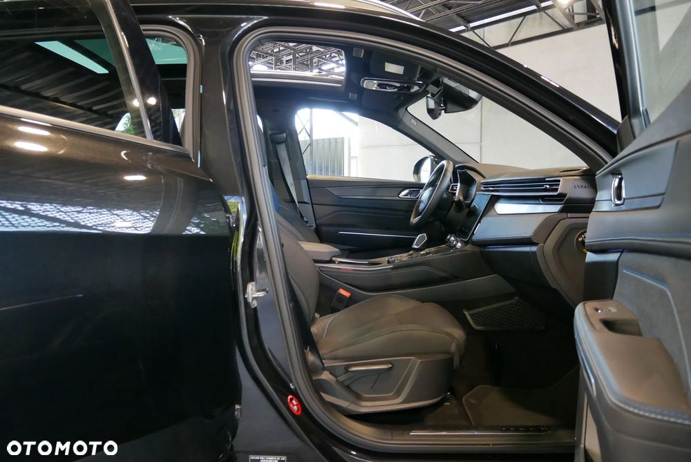 Lynk & Co 01 - 9