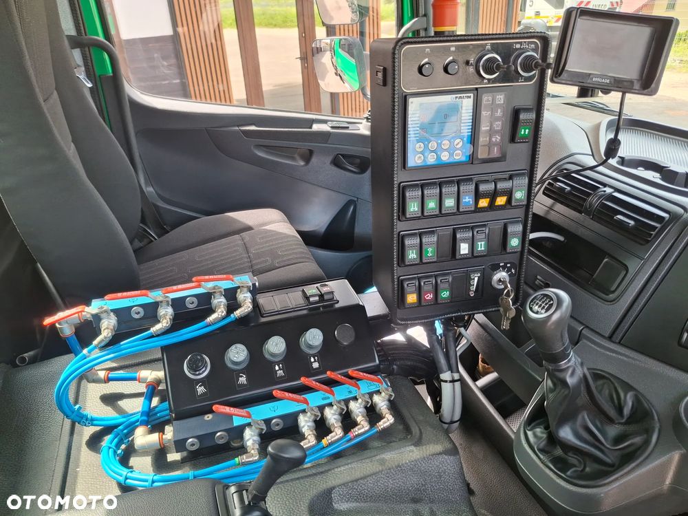 Mercedes-Benz Atego 1523 Zamiatarka Schmidt SK600 Karcher Euro 6 PM10 Listwa Wysokiego Ciśnienia 2 Silniki Szczotki L/R Rura Do Liści 2016r - 27