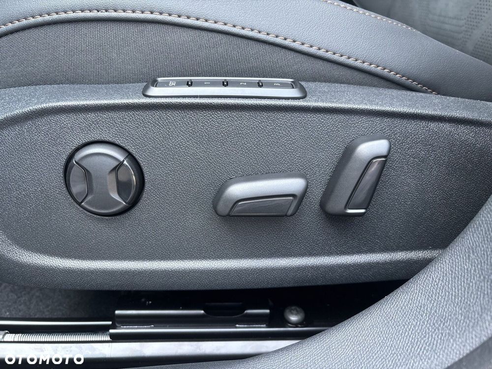 Cupra Leon 2.0 TSI VZ DSG - 13
