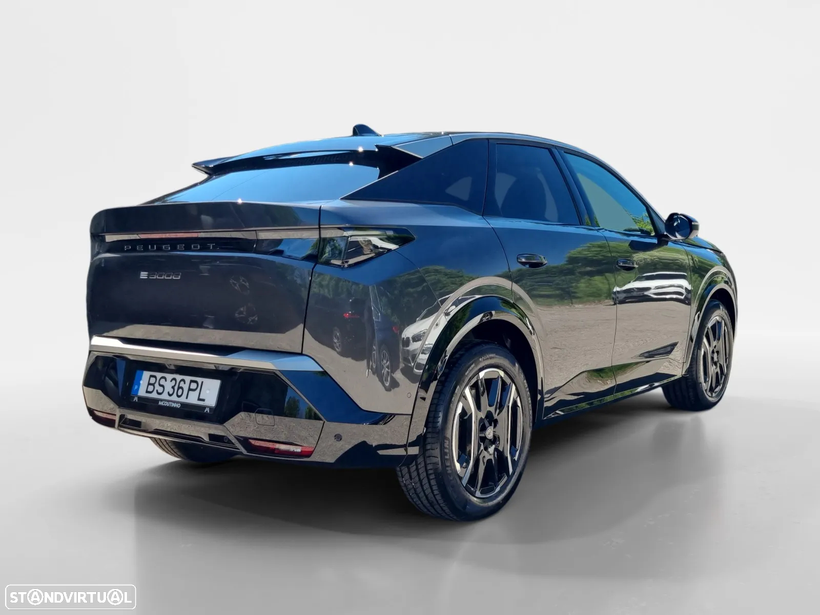 Peugeot E-3008 73 kWh GT - 6
