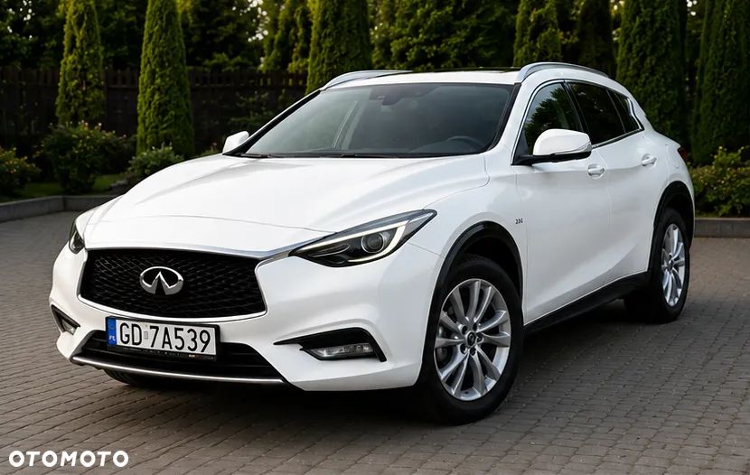 Infiniti QX - 4