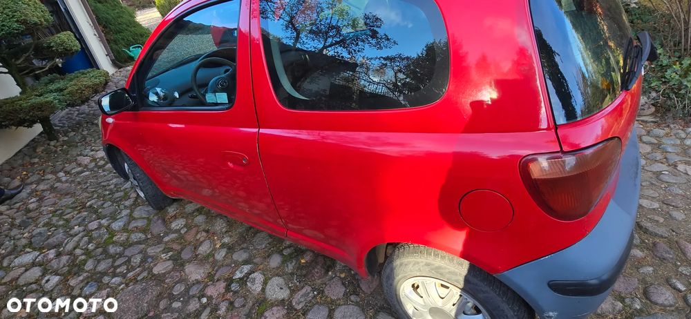 Toyota Yaris - 5