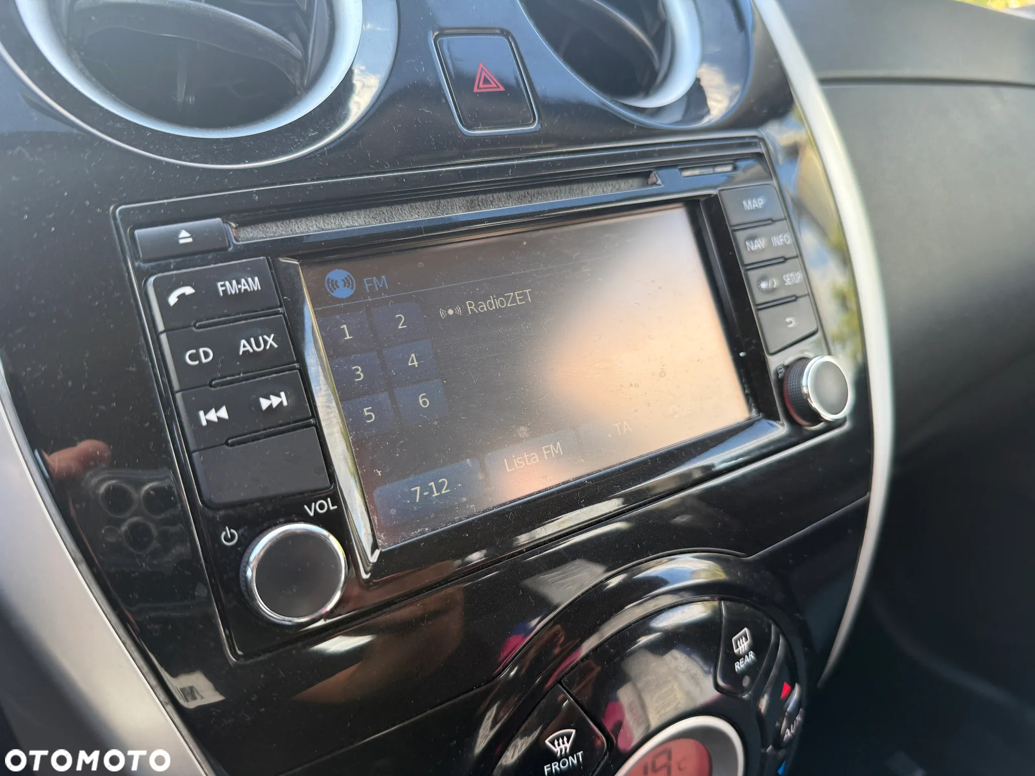 Nissan Note - 16
