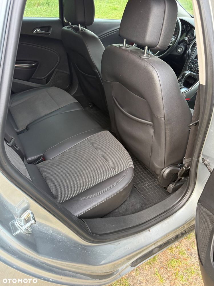 Opel Astra - 9