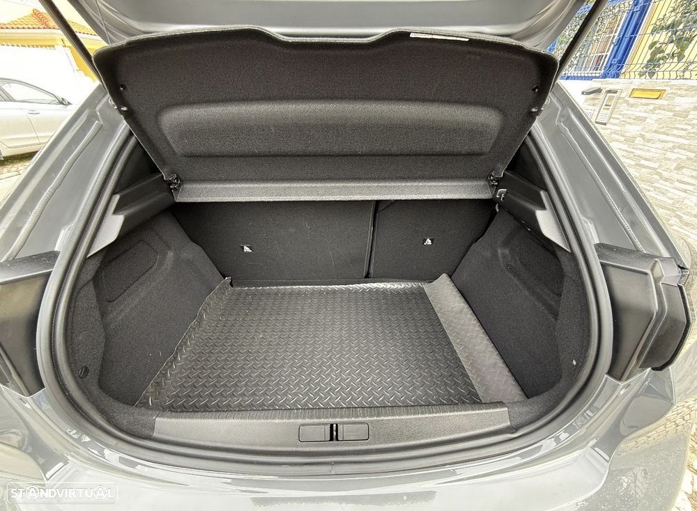 Peugeot 208 1.2 PureTech Allure EAT8 - 10