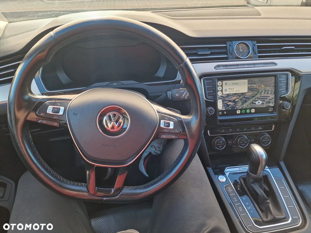 Volkswagen Passat 2.0 TDI Bi-Turbo BMT 4Mot Highline DSG - 11