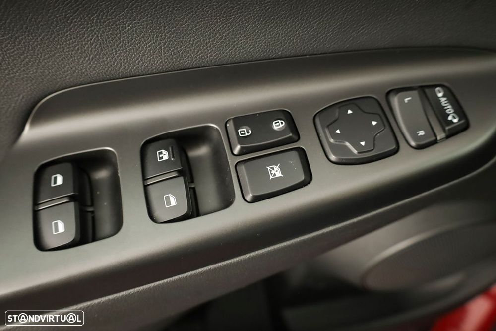 Hyundai Kauai 1.6 GDi HEV Premium - 18