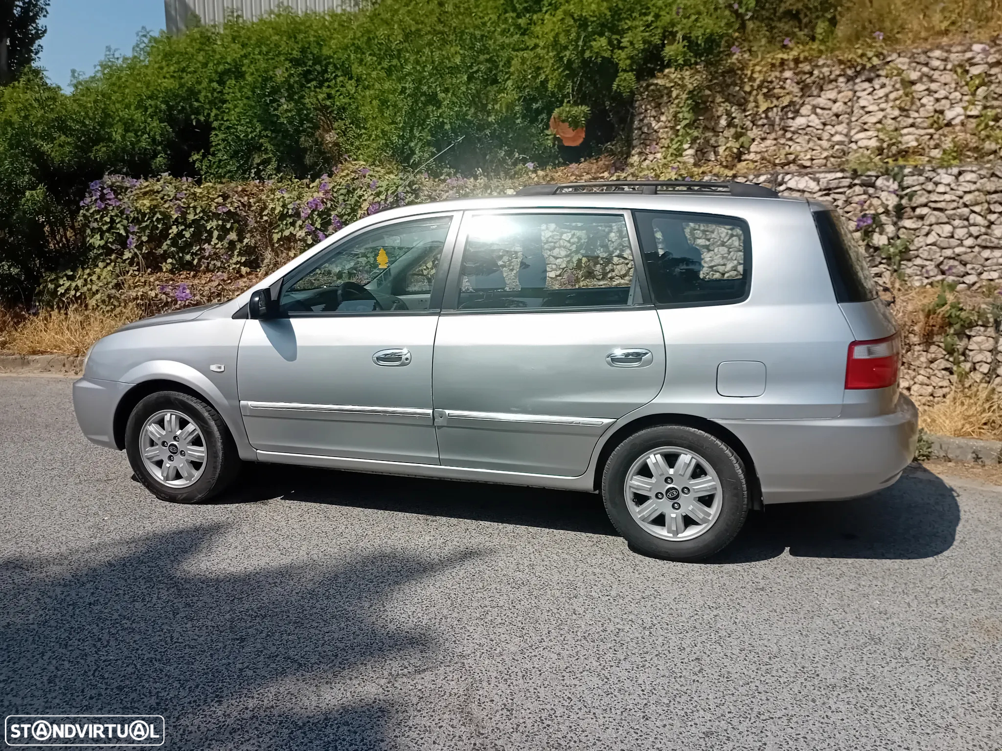 Kia Carens 2.0 CRDi EX Confort - 6
