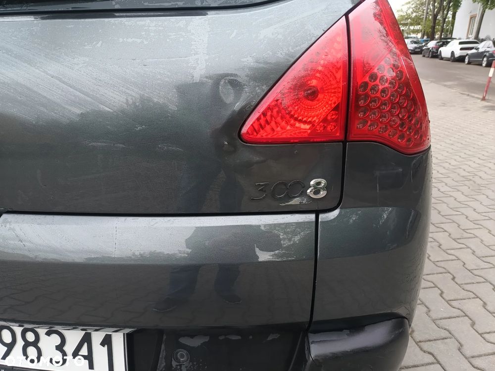 Peugeot 3008 2.0 HDi Premium+ - 4
