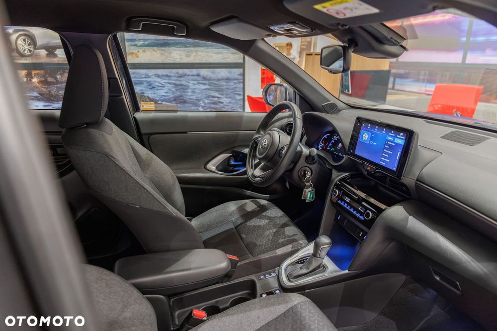 Toyota Yaris Cross Hybrid 1.5 Comfort - 26