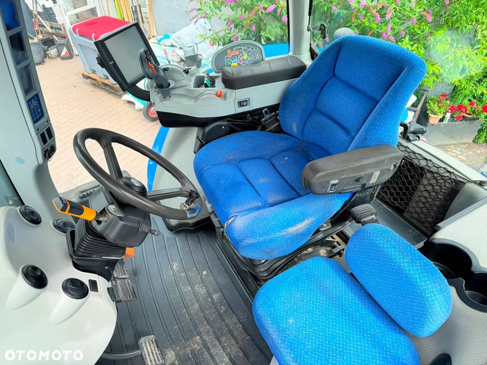 New Holland T8.360 - 17