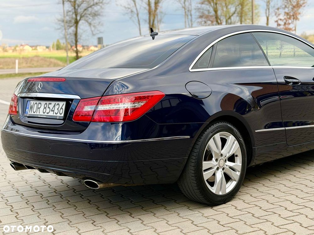 Mercedes-Benz Klasa E - 26