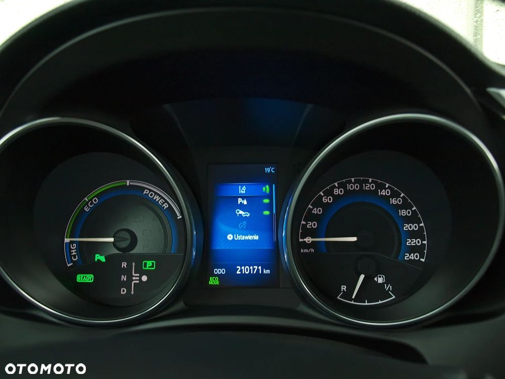 Toyota Auris - 27