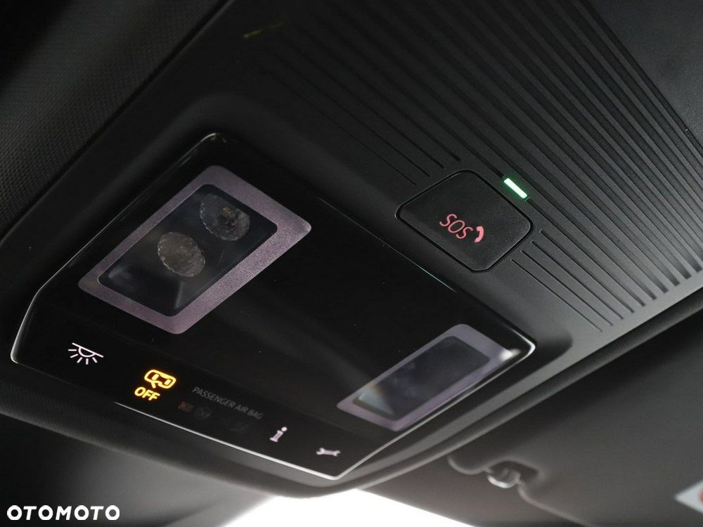 Skoda Octavia 2.0 TDI DSG RS - 37