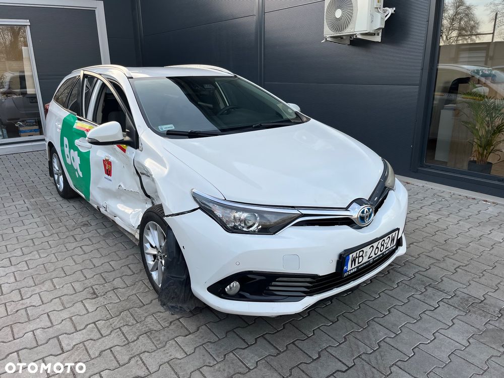 Toyota Auris Hybrid 135 Comfort - 6