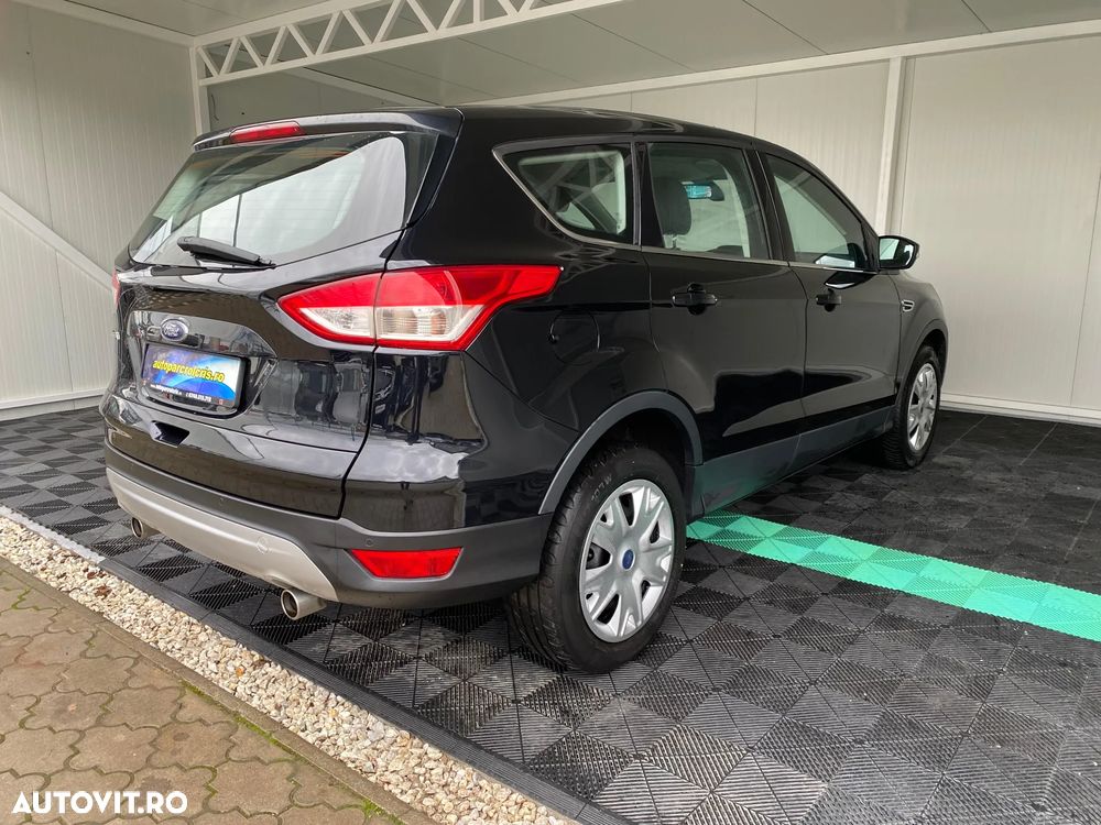 Ford Kuga - 11
