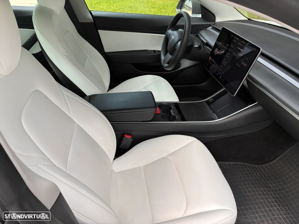 Tesla Model 3 Standard Range Plus RWD - 14