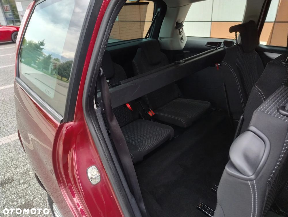 Citroën C4 Grand Picasso 1.8 16V Style - 19
