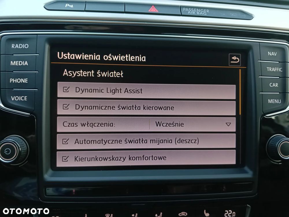 Volkswagen Passat 1.8 TSI BMT Highline DSG - 20