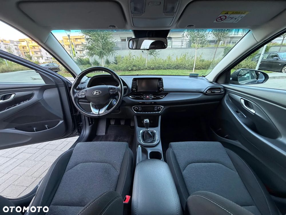 Hyundai i30 1.5 DPI Comfort - 12