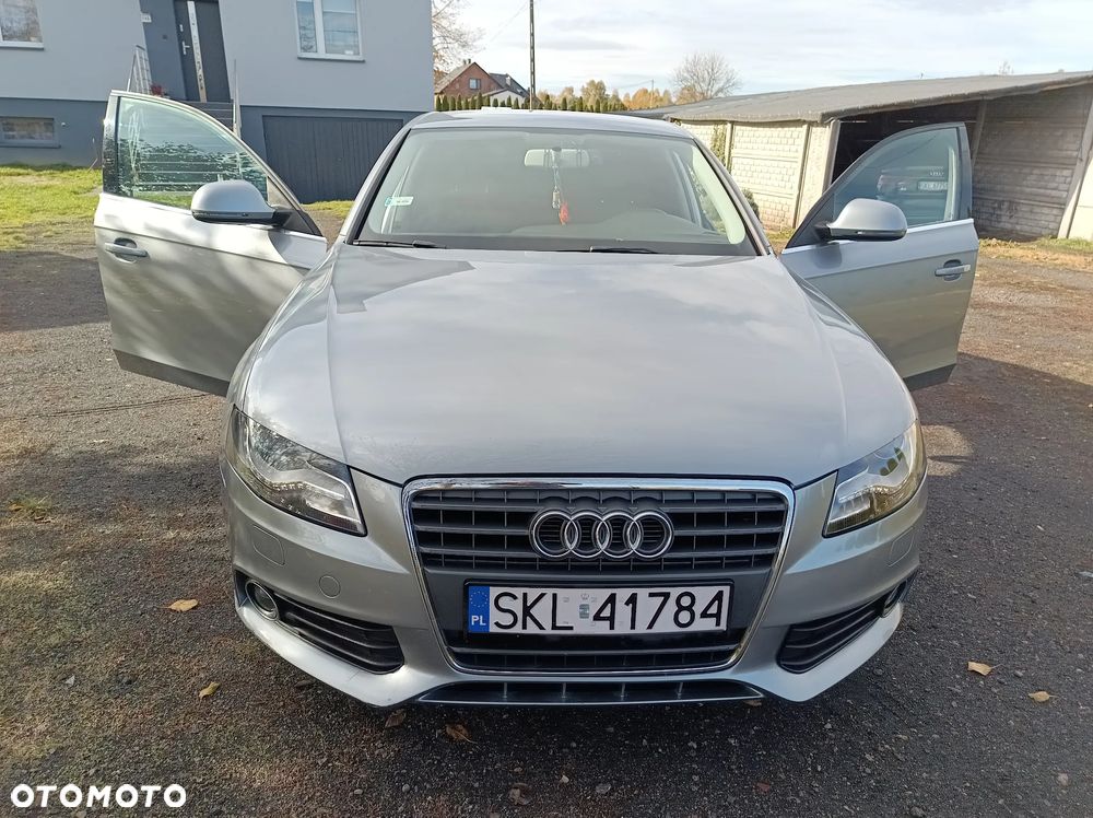 Audi A4 - 1
