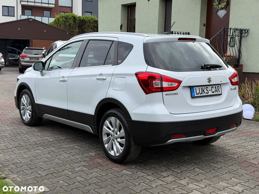 Suzuki SX4 S-Cross 1.4 T Premium - 3