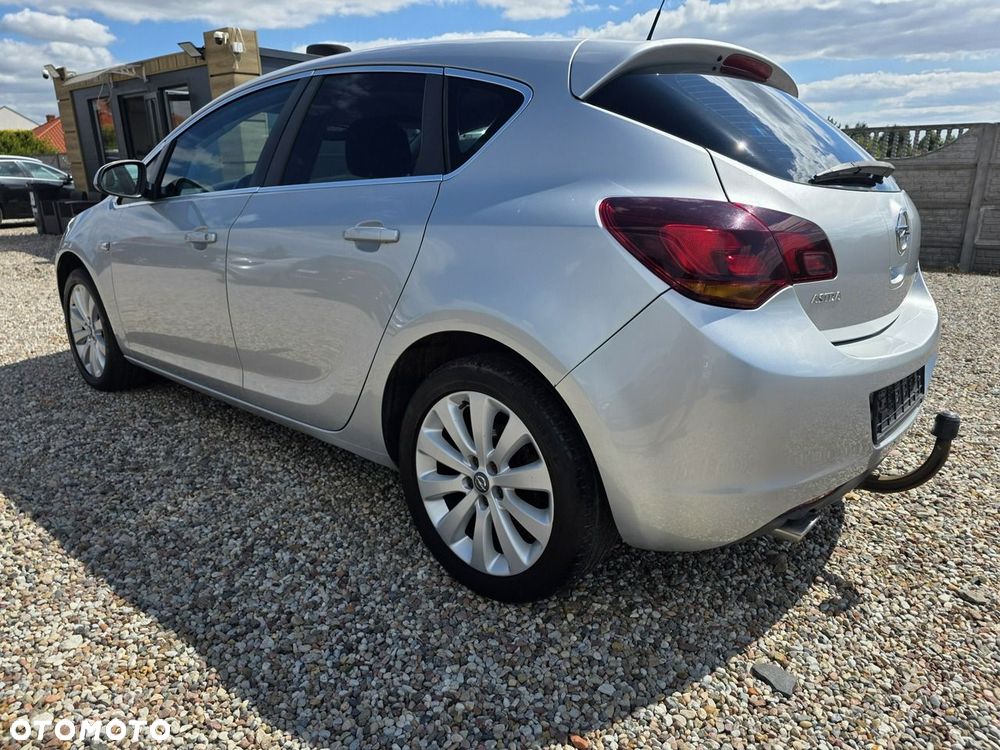 Opel Astra - 19