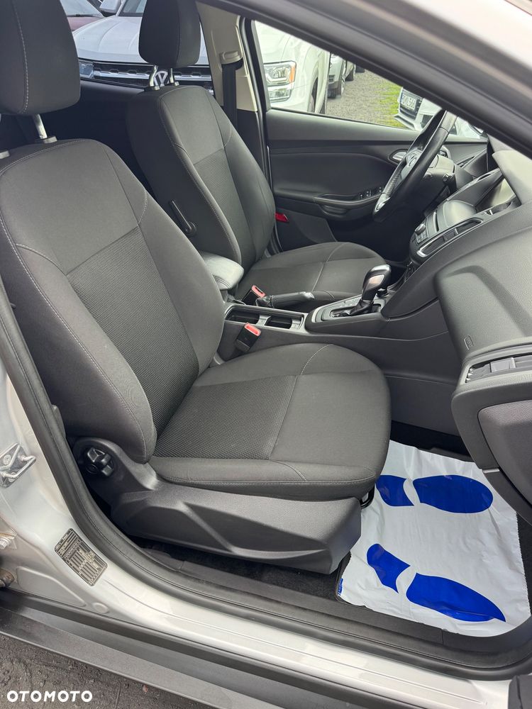 Ford Focus - 19