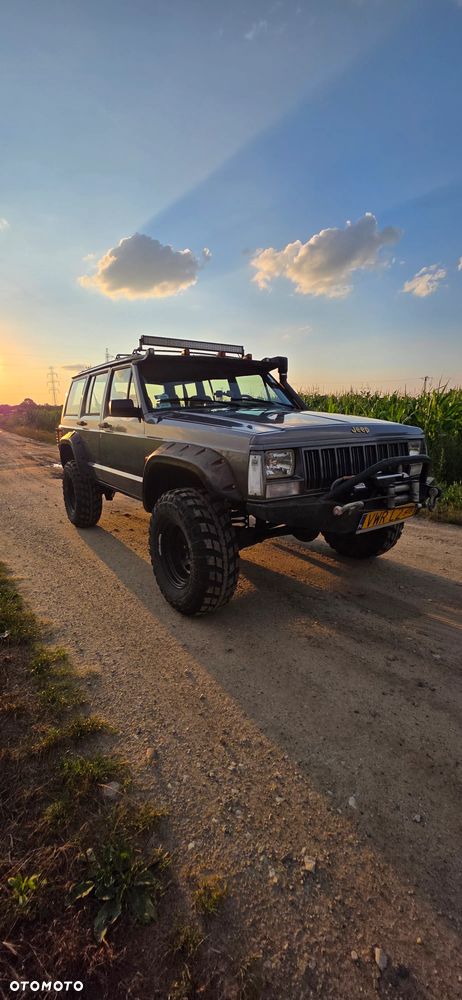 Jeep Cherokee 4.0 Limited - 2