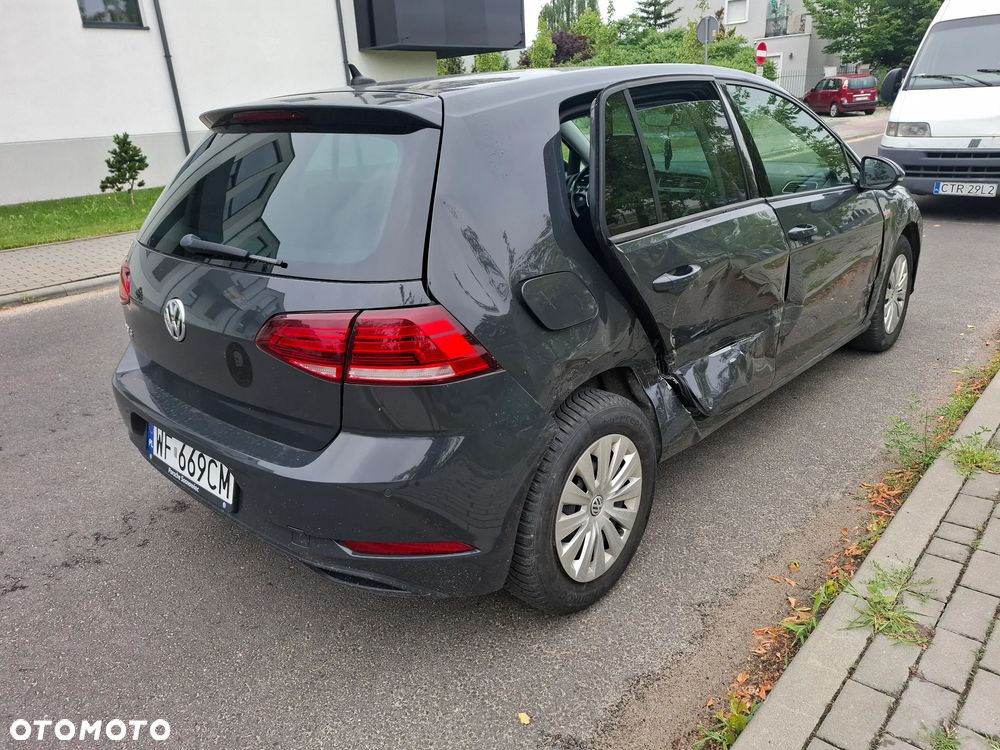 Volkswagen Golf 1.0 TSI Life - 4