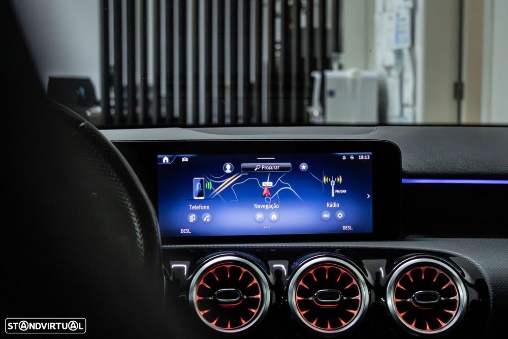 Mercedes-Benz A 250 e AMG Line - 15