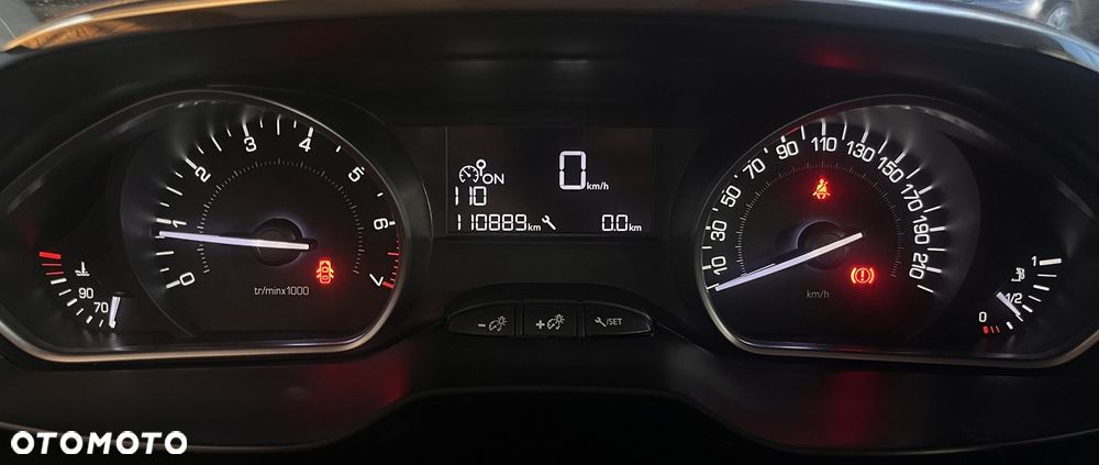 Peugeot 2008 PureTech 110 Stop&Start Style - 11