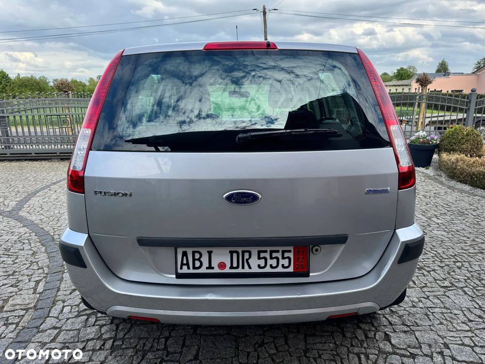 Ford Fusion 1.6 Elegance - 6