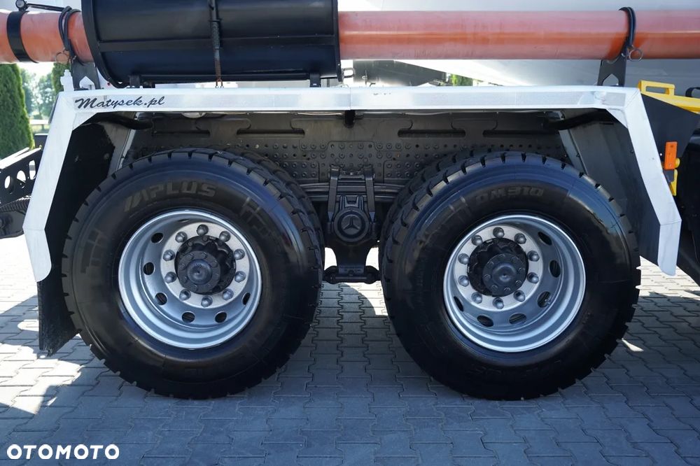 Mercedes-Benz AROCS 3240 / GRUSZKA 9M3 / 8x4 / BETONOMIESZARKA /  SCHWING STETTER  / OPONY 100% - 25