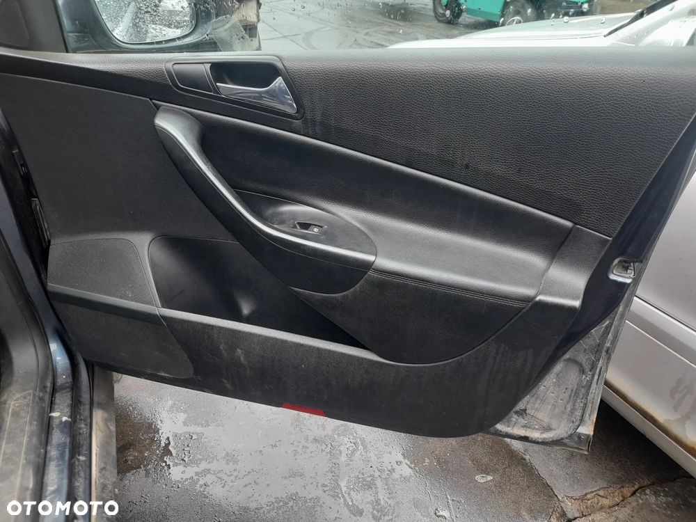 VW PASSAT B6 2.0 TDI BKP 05-09r - MCPHERSON PRZÓD LEWY PRAWY - 27