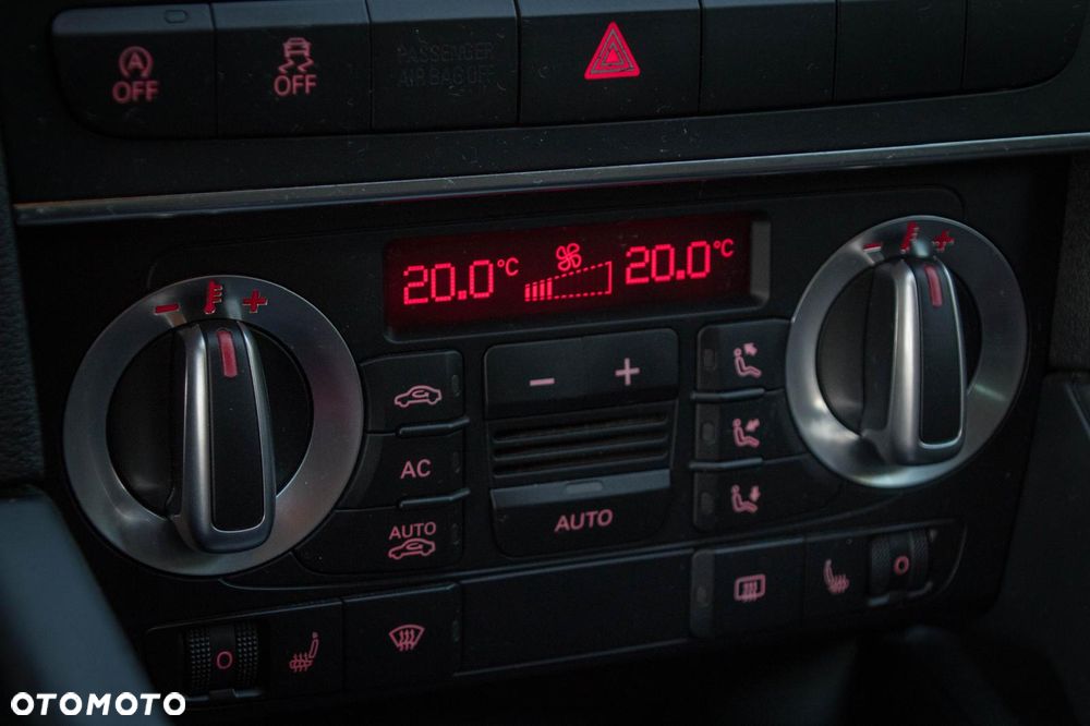 Audi A3 Sportback 2.0 TDI Ambition - 23