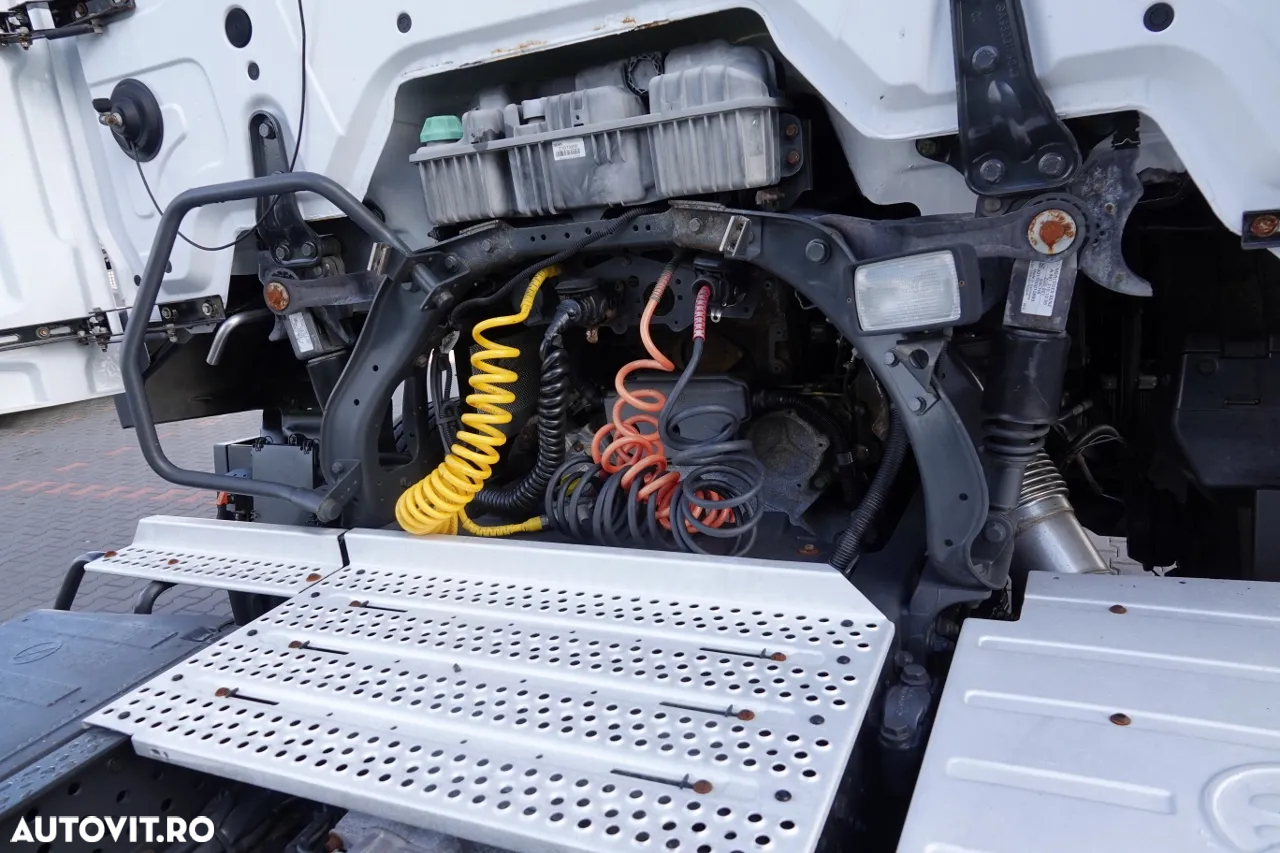 Mercedes-Benz ACTROS 1840 / FULL ADR / CABINA MICĂ / GREUTATE: 6200 KG / KILOMETRAGE MICĂ / - 19