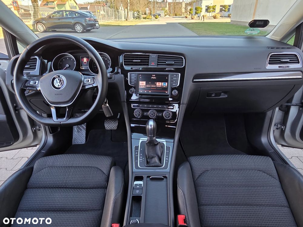 Volkswagen Golf 1.4 TSI ACT BlueMotion Technology DSG Highline - 20