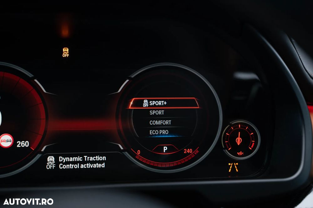 BMW X6 xDrive30d - 33