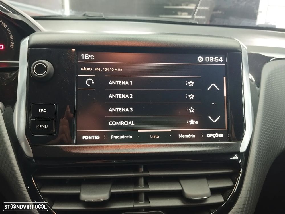Peugeot 2008 1.2 PureTech Style - 29