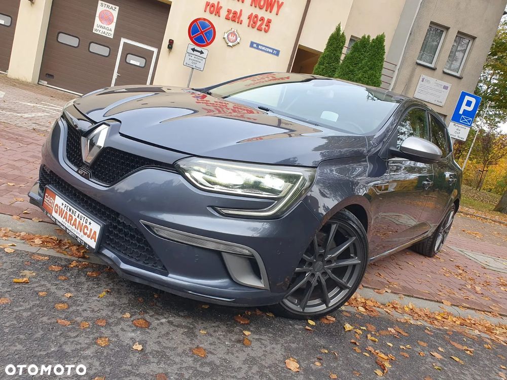 Renault Megane ENERGY TCe 205 EDC GT - 4