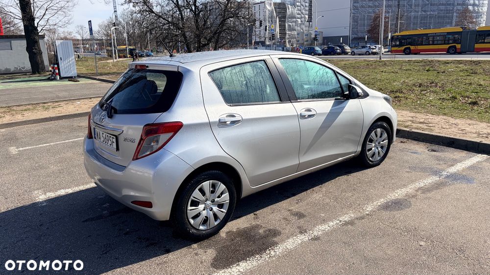 Toyota Yaris - 6