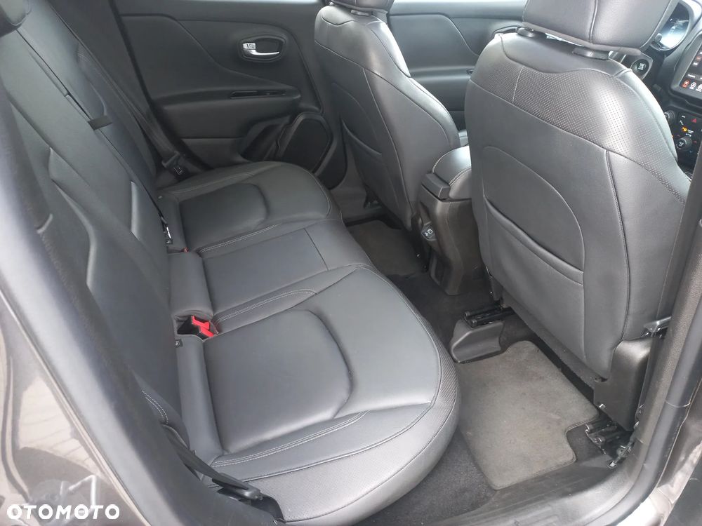 Jeep Renegade 1.3 T-GDI 4xe Automatik Limited - 22