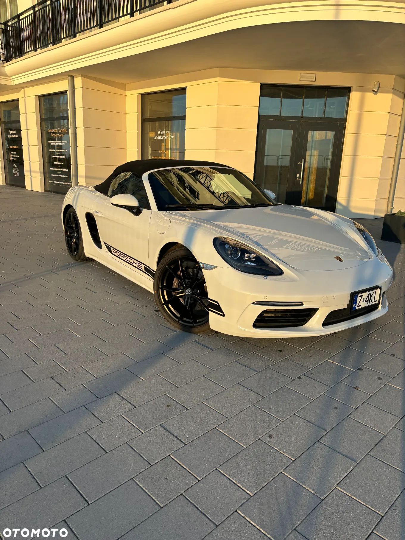 Porsche 718 Boxster - 1