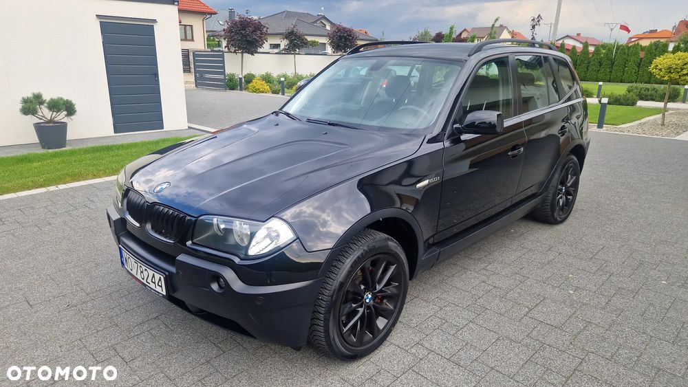 BMW X3 xDrive20i Edition Exclusive - 1