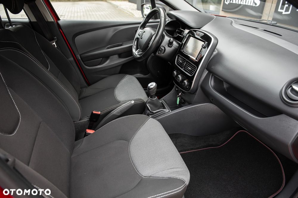 Renault Clio - 27