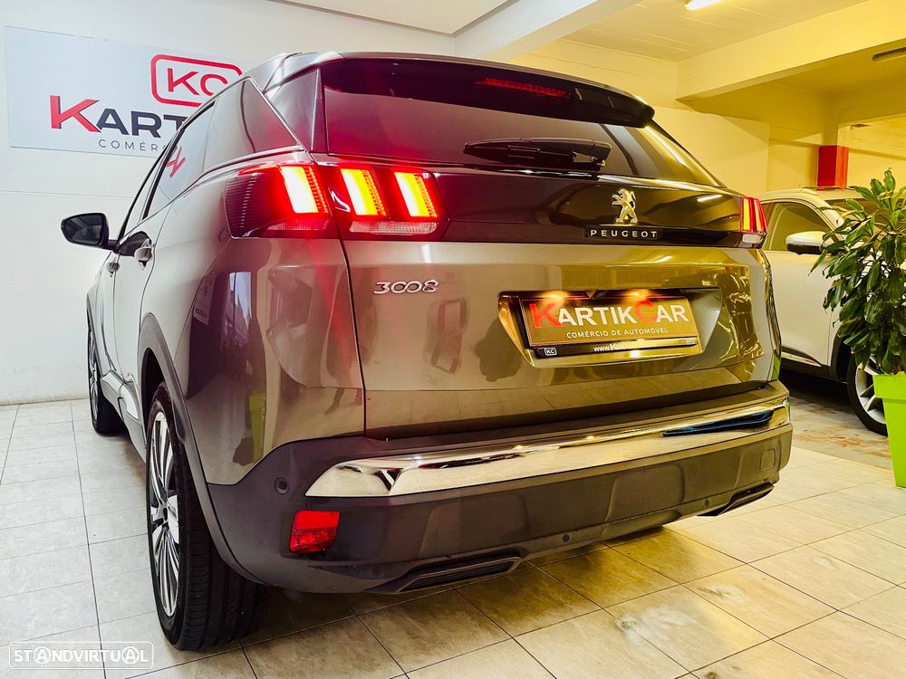 Peugeot 3008 1.2 PureTech Allure EAT8 - 9