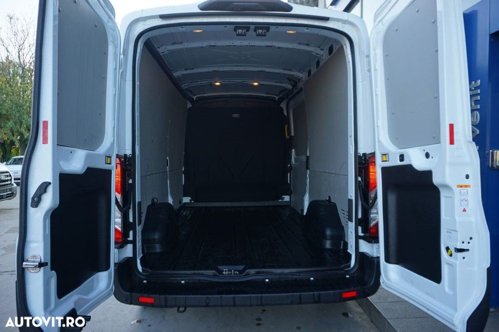 Ford Transit Furgon FWD Trend 350L3H2 130CP M6 - 6