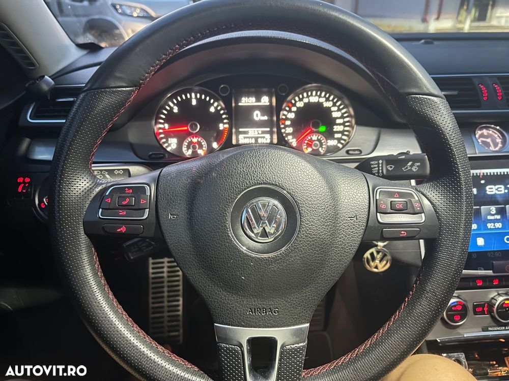 Volkswagen Passat - 7