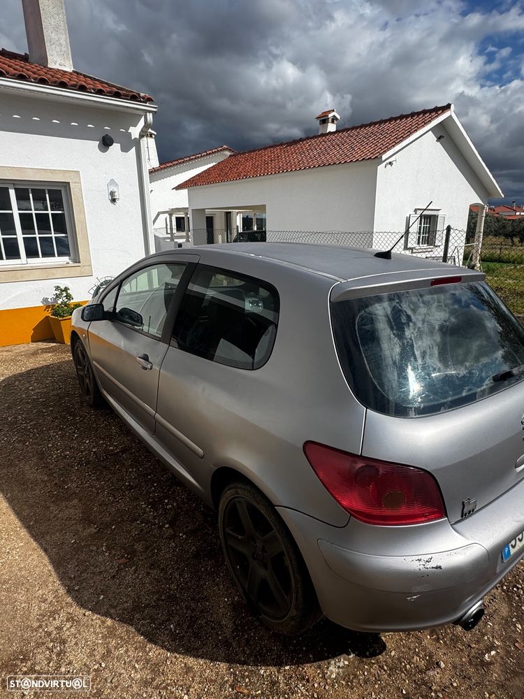 Peugeot 307 2.0 HDi 110 XSi - 2